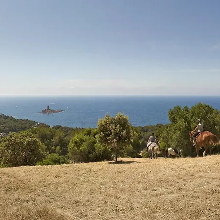Le Village De Cap Esterel - Maeva * Сен-Рафаэль