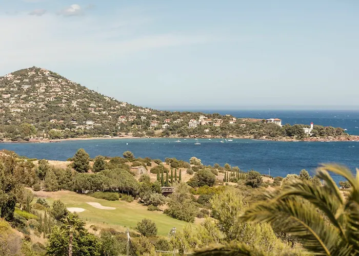 Le Village De Cap Esterel - Maeva Apartamento *